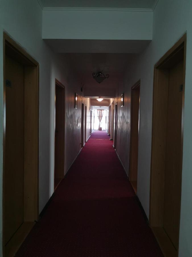 Hotel Unirea Focşani エクステリア 写真